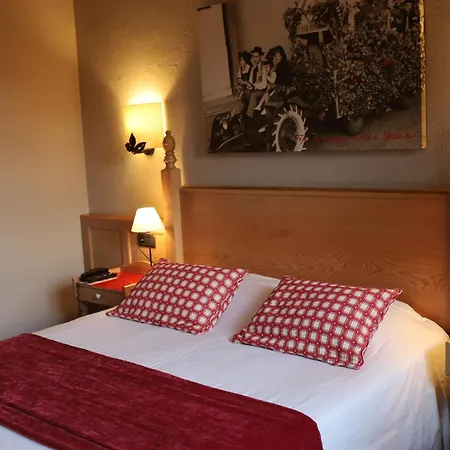 Arnold Hotel